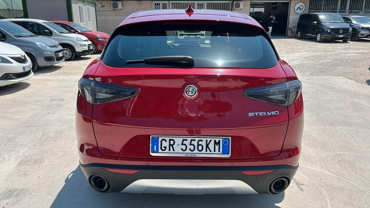 Alfa Romeo Stelvio 2.2 Turbodiesel 160 CV AT8 RWD Super - Unico proprietario - 23.071 KM