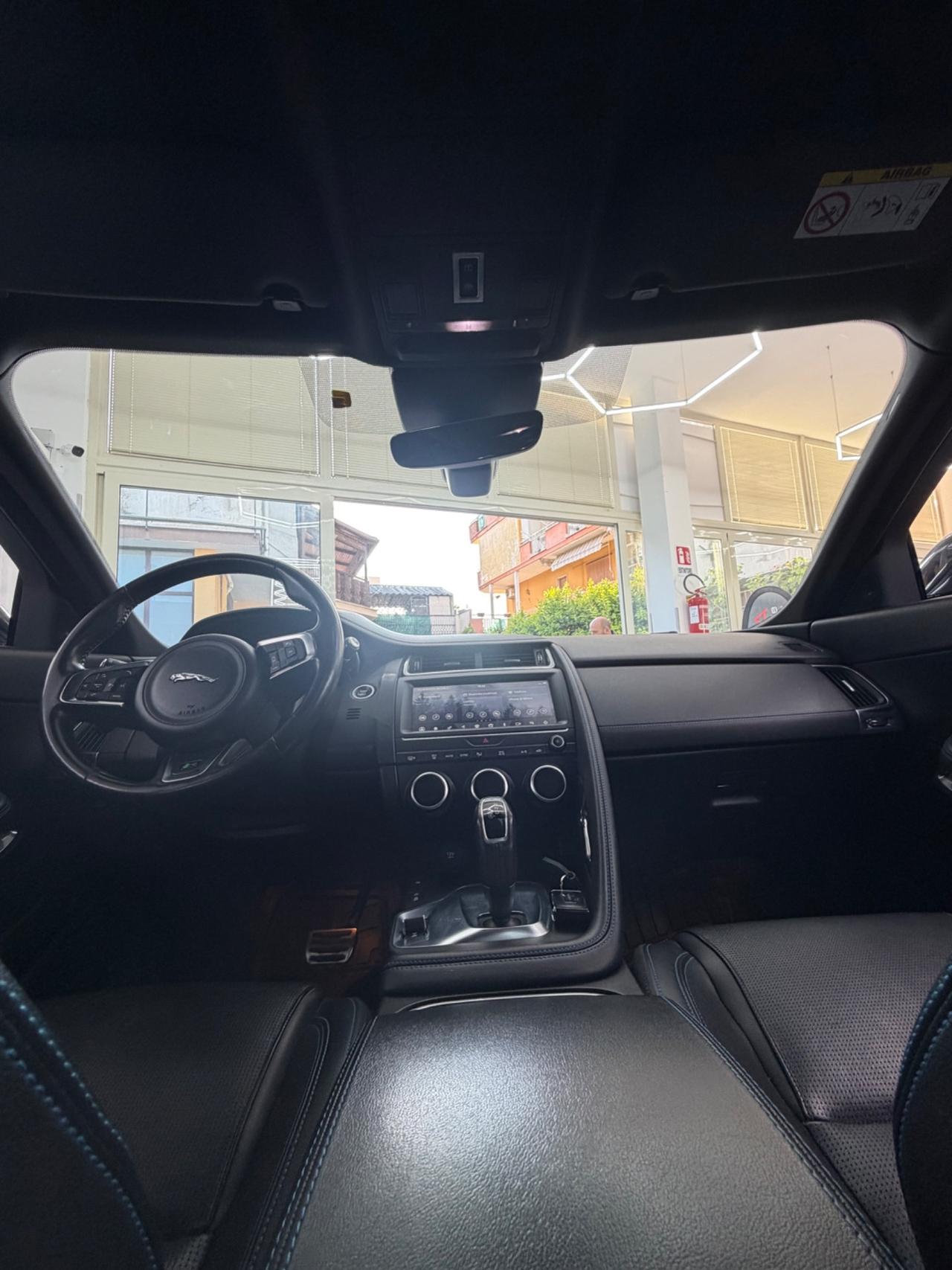 Jaguar E-Pace 2.0D 180 CV AWD aut. R-Dynamic HSE
