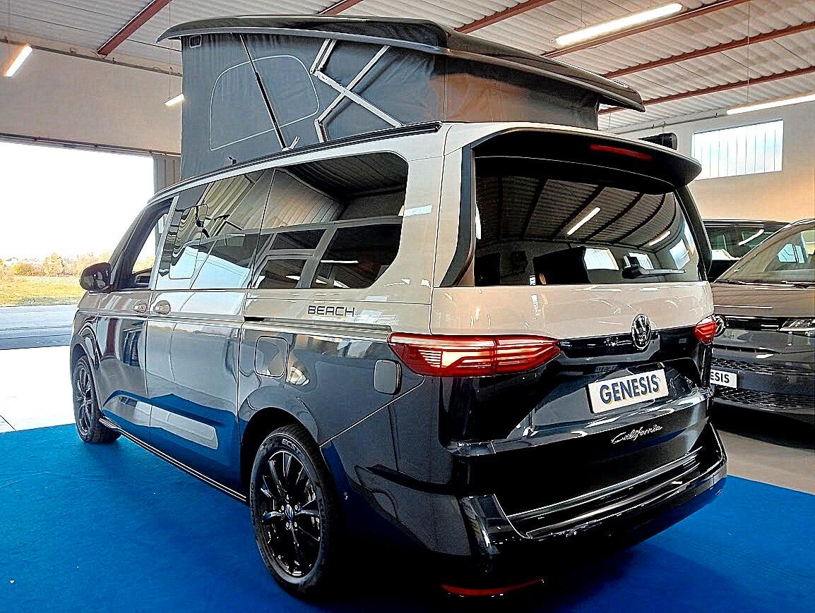 Volkswagen T7 California TRICOLOR TOUR TDI DSG LED 360 *OK 104 E AUTOCARRO*