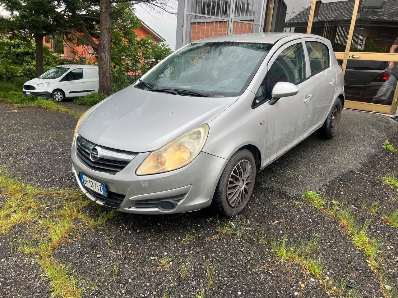 Opel Corsa 1.2 5 porte Enjoy