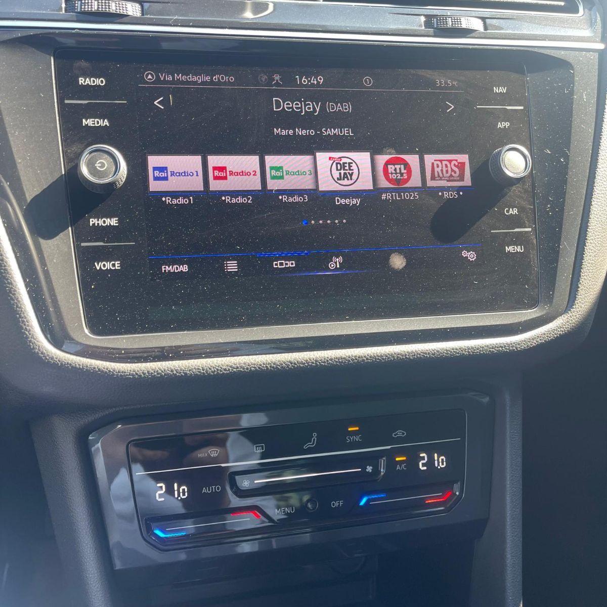 VOLKSWAGEN - Tiguan - 2.0 TDI DSG Advanced BMT