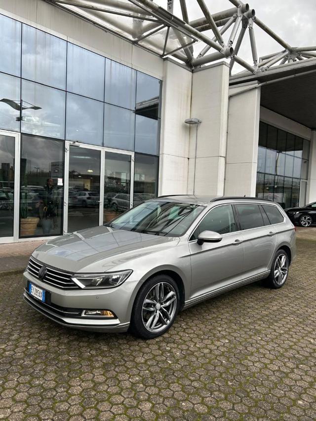 VOLKSWAGEN Passat Variant 2.0 TDI Comfortline BlueMotion Technology