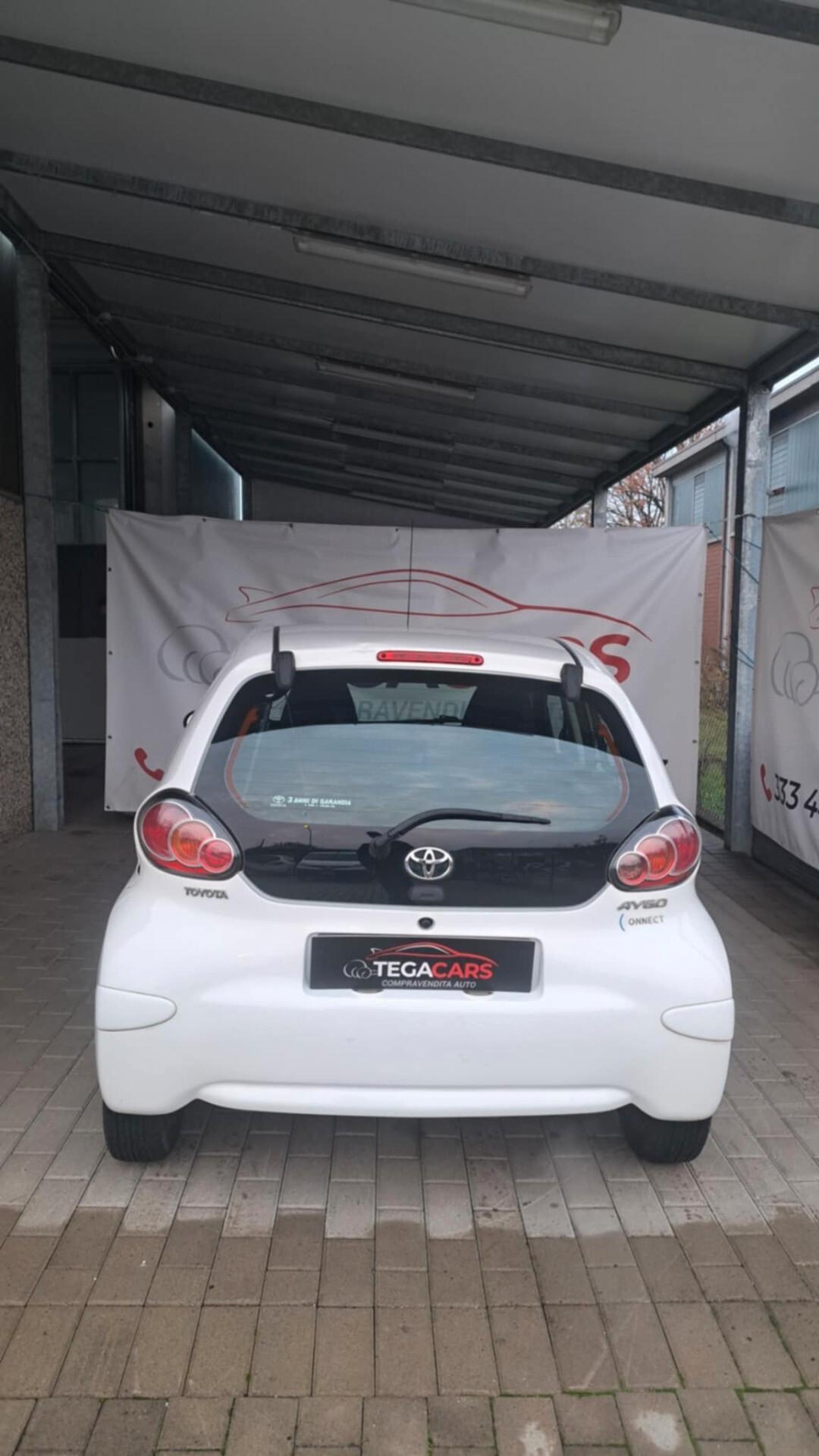 Toyota Aygo 1.0 12V VVT-i 5 porte Active Connect