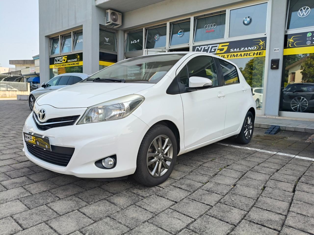 Toyota Yaris 1.0 5 porte Lounge