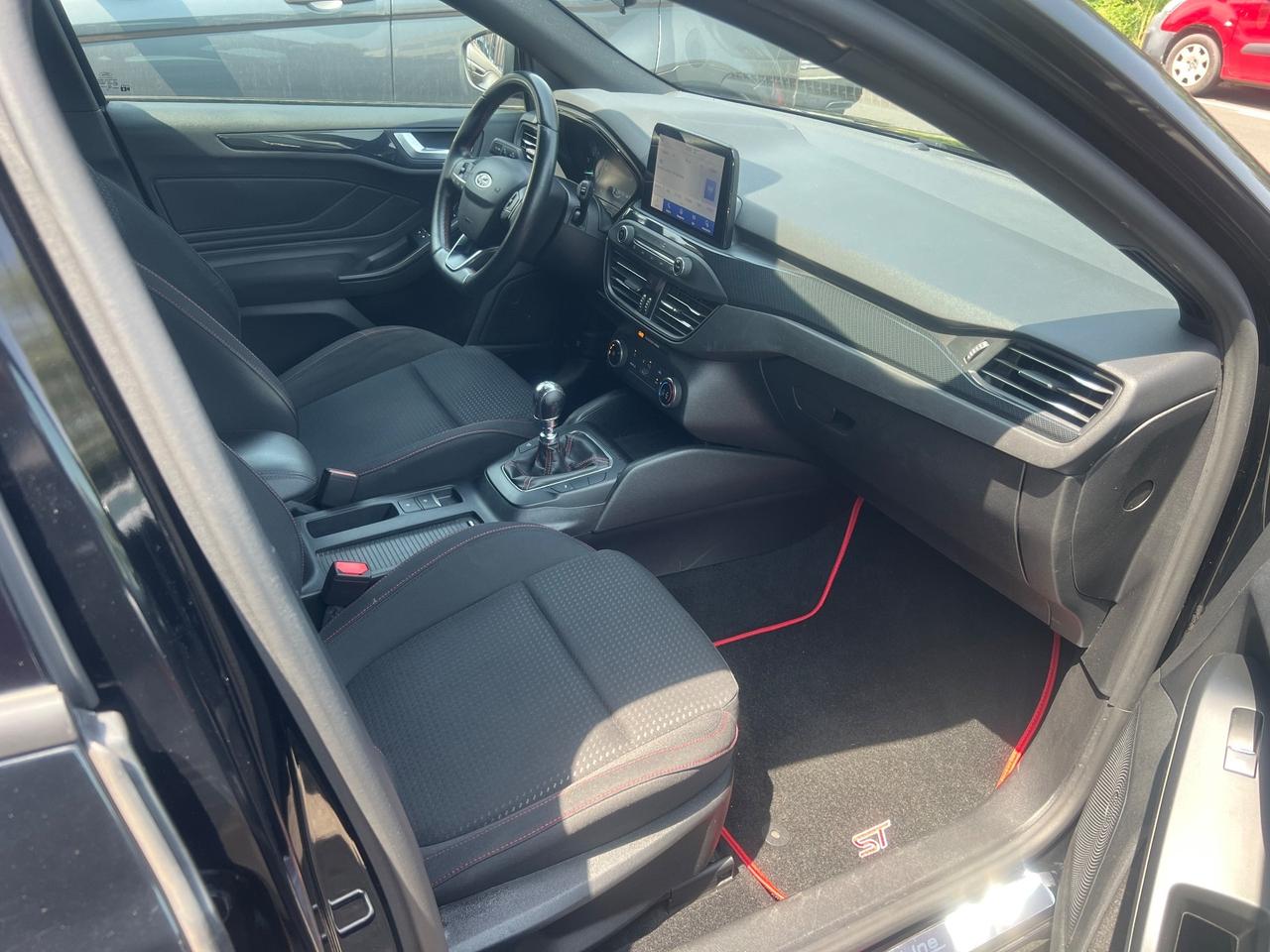 Ford Focus 1.0 EcoBoost 125 CV 5p. ST-Line
