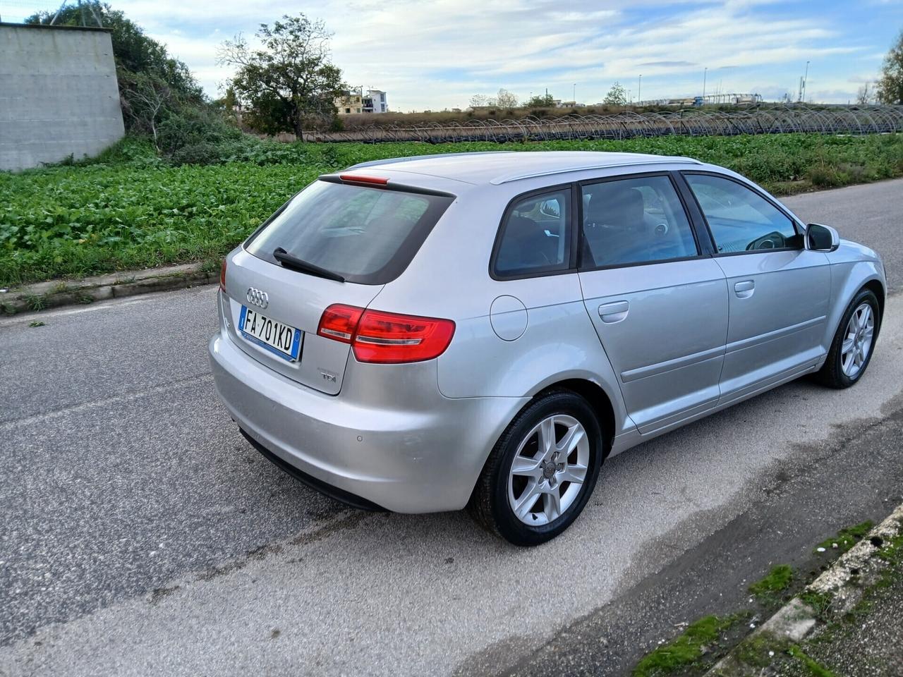 Audi A3 SPB 1.6 TDI 105 cv Ambition anno 2013