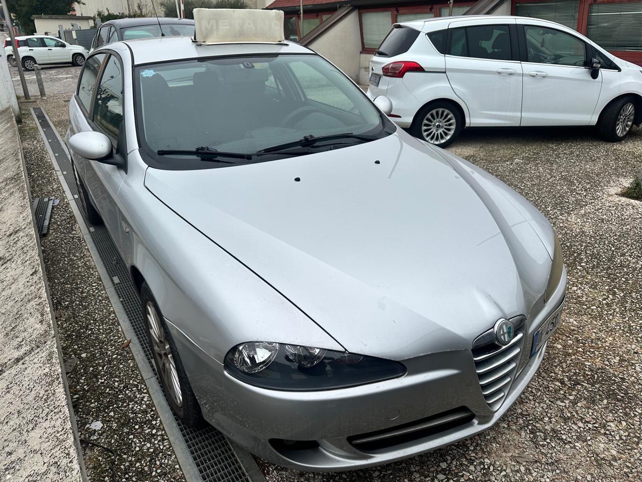 Alfa Romeo 147 1.6 16V TS (105) 5 porte Black Line
