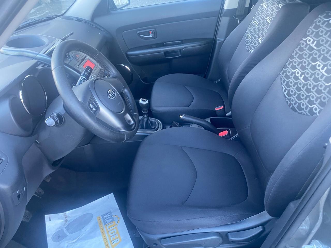 Kia Soul 1.6 CVVT Active Bi-Fuel