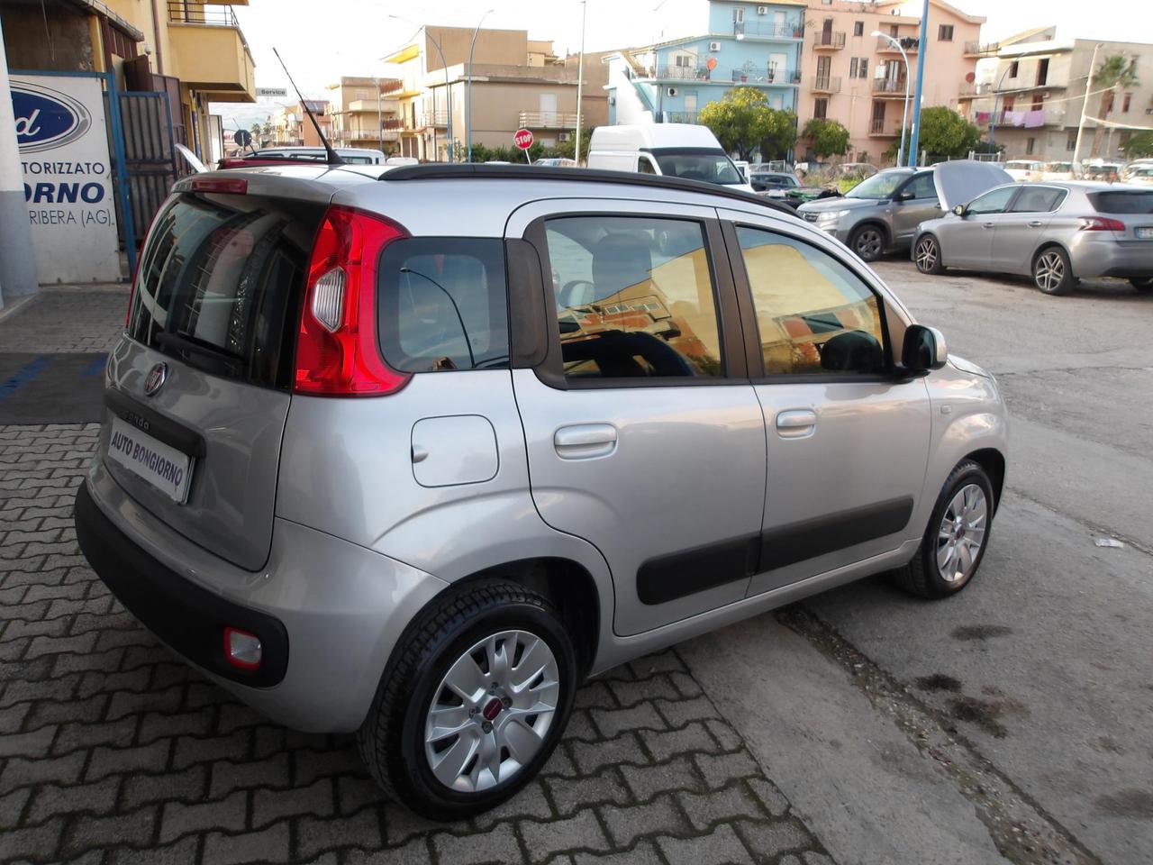 Fiat PANDA 1.2 Lounge 69cv