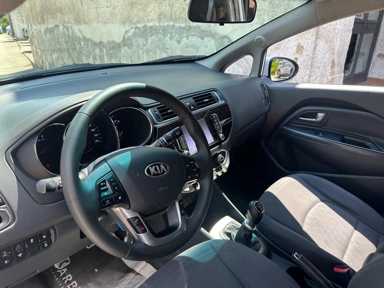 Kia Rio 1.1 CRDi 5p. Cool