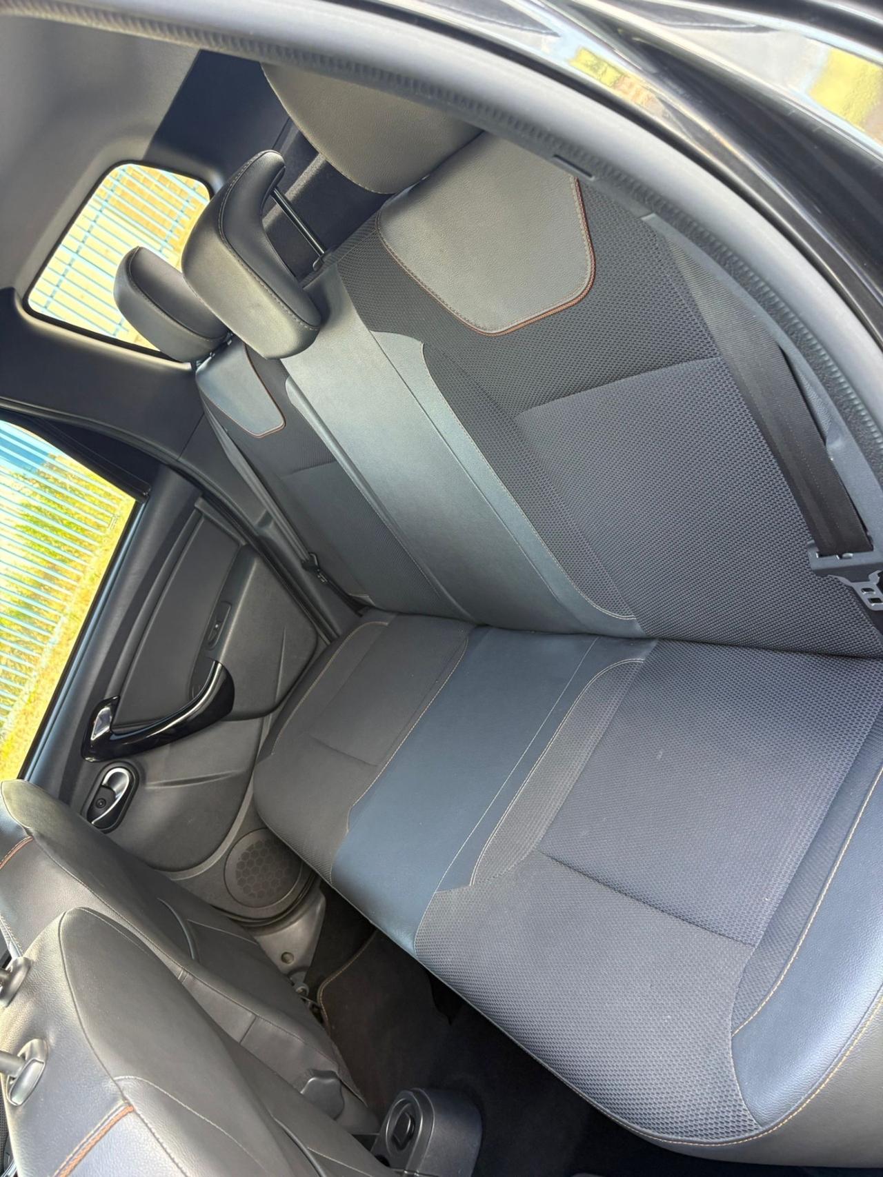 Dacia Duster 1.5 dCi 110CV Start&Stop 4x2 Lauréate