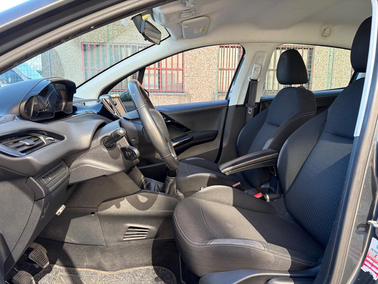 Peugeot 208 BlueHDi 75 5 porte Allure