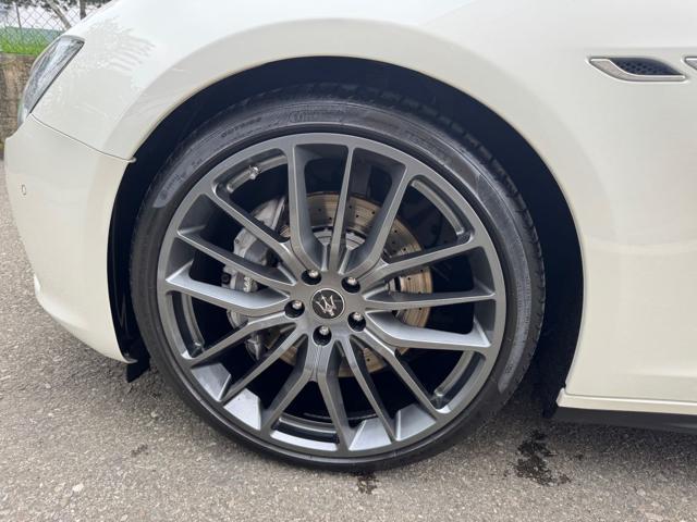 MASERATI Ghibli V6 3.0 Q4 bt 410CV