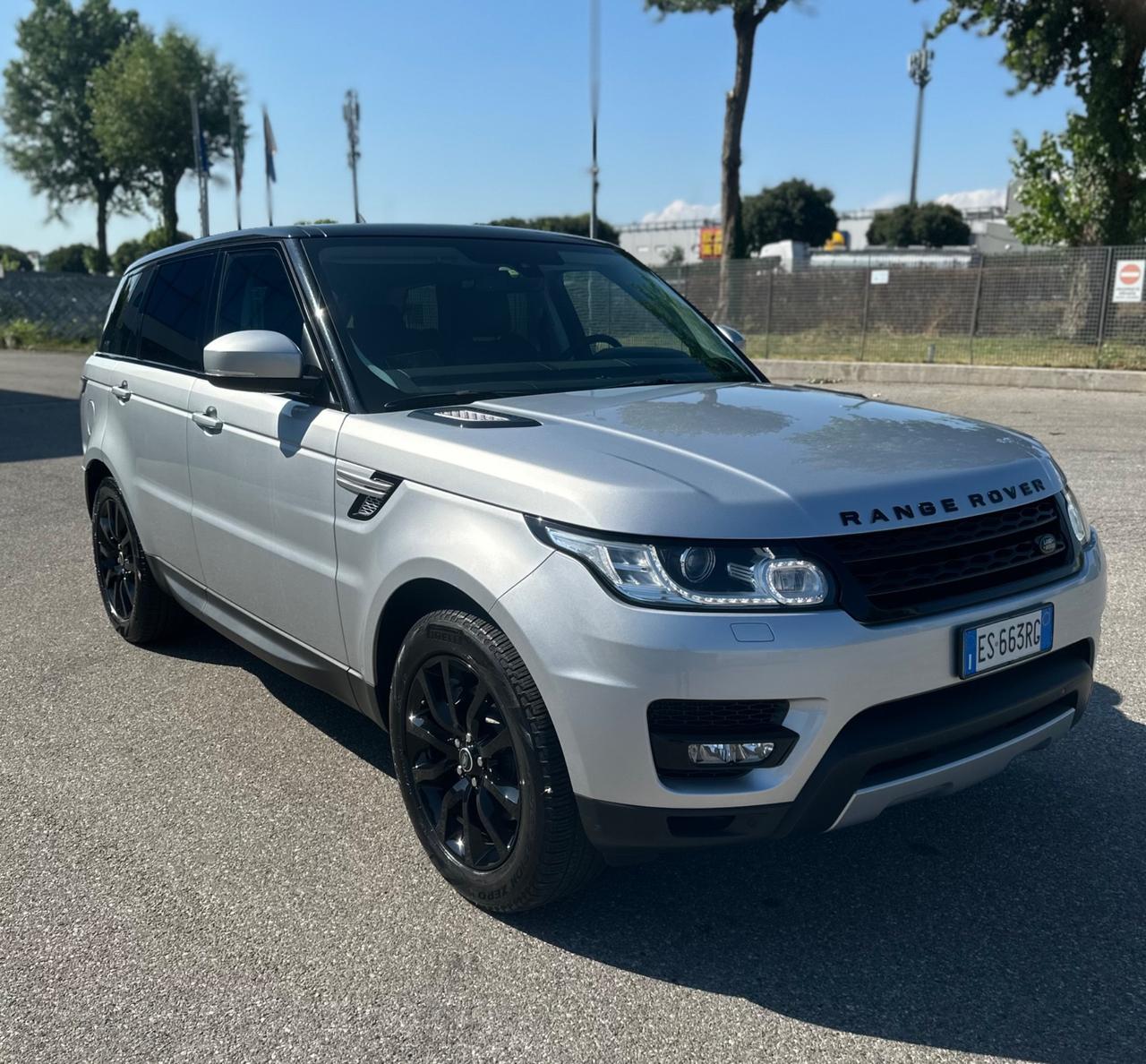 Land Rover Range Sport 3.0 TDV6 HSE Dynamic