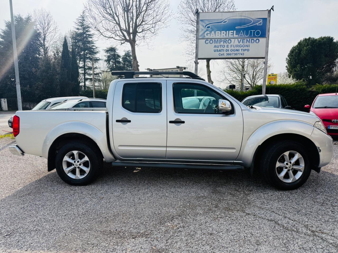 Nissan Navara 2.5 dCi 190CV 4 porte Double Cab XE