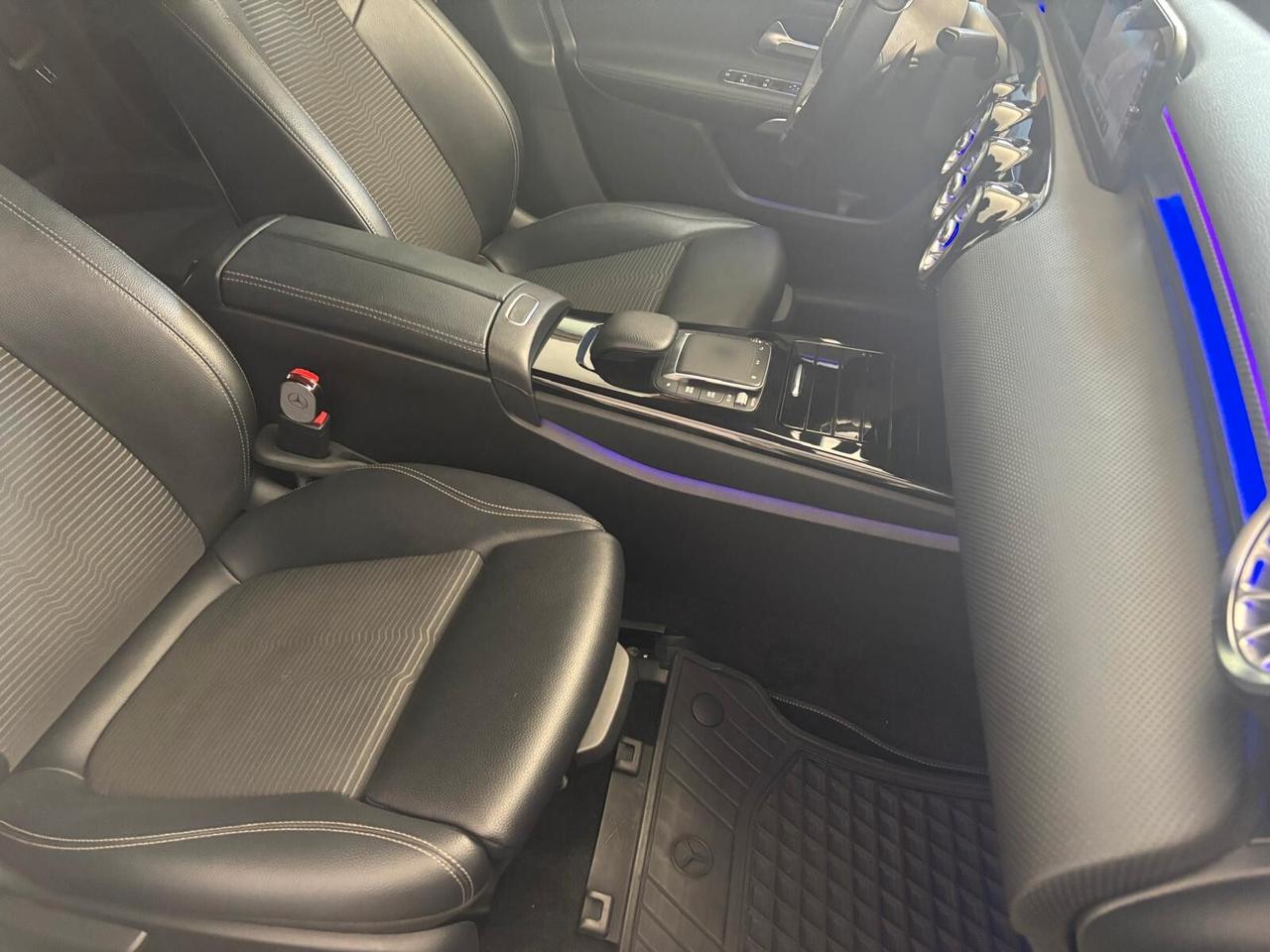 Mercedes-benz A 200 Mercedes 200d Sport