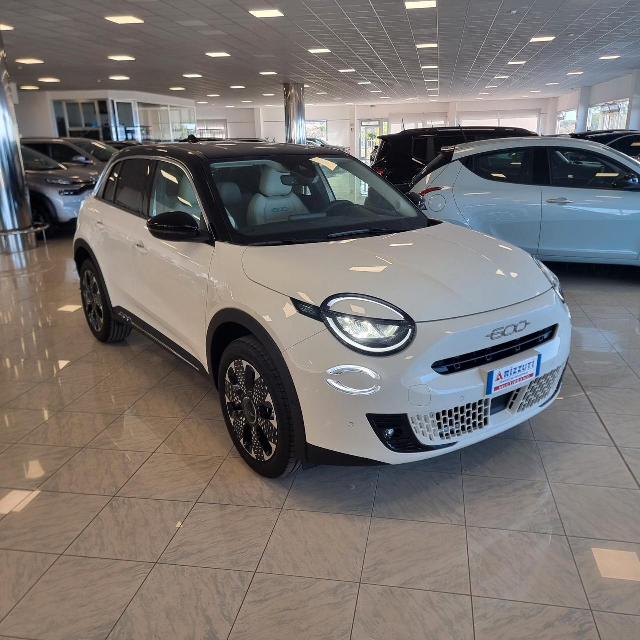 FIAT 600 LA PRIMA 1.2 Hybrid 110cv