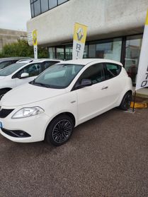 Lancia Ypsilon 1.2 69 CV 5 porte S&S Gold