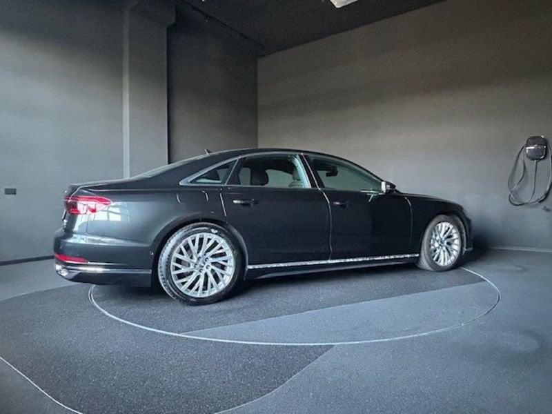 Audi A8 50 TDI 3.0 quattro tiptronic