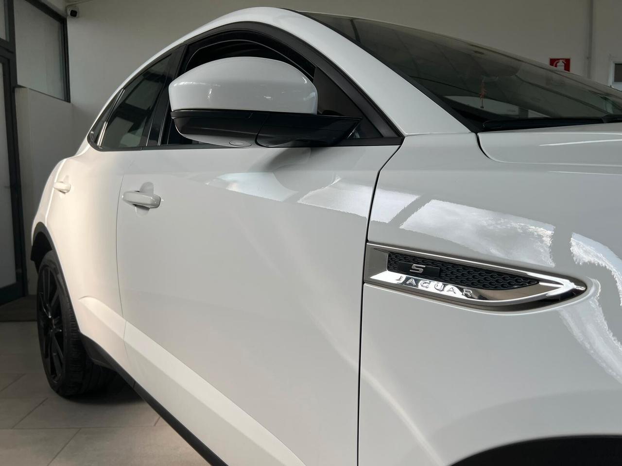 Jaguar E-Pace 2.0D 150 CV AWD R-Dynamic S