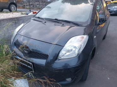 Toyota Yaris 1.4 D-4D DPF DIESEL 5 porte ANNO 2010