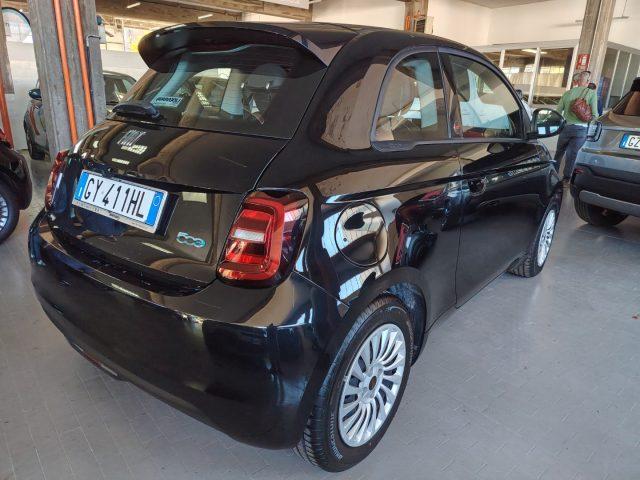 FIAT 500e Berlina 42 kWh Red