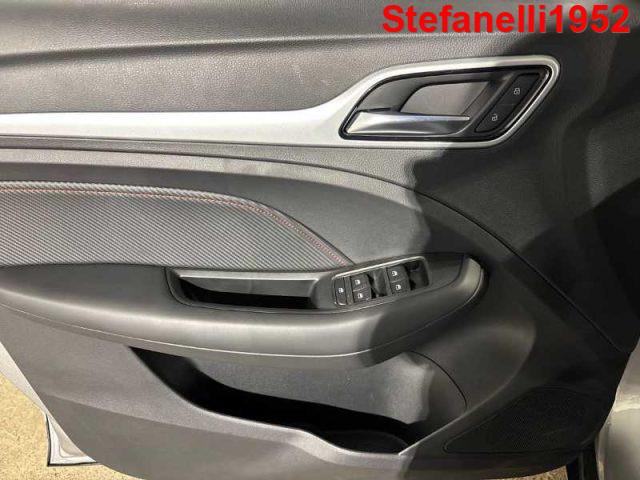 MG ZS MG 1.5L 5MT LUXURY Classic Benzina - Cosmic Silve