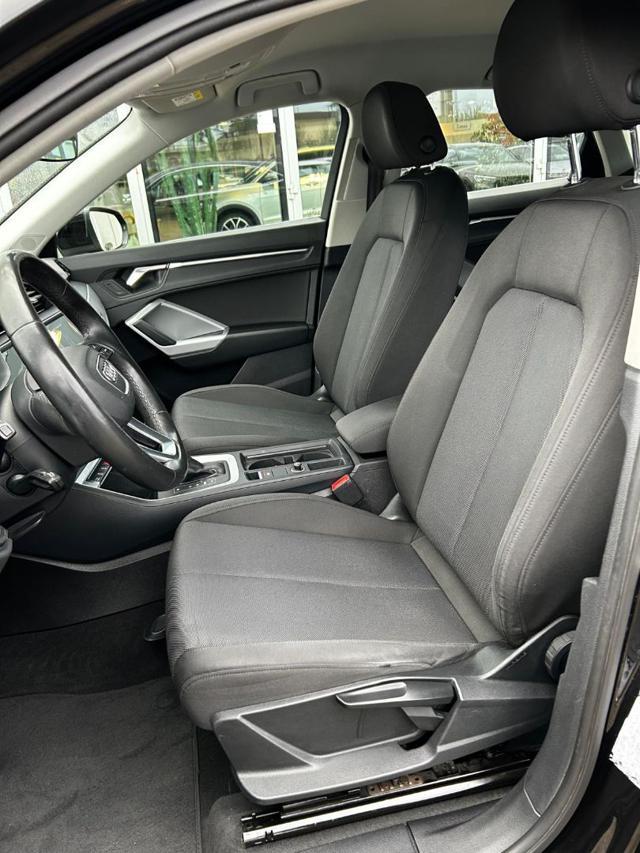 AUDI Q3 SPB 35 TDI S tronic Business Plus