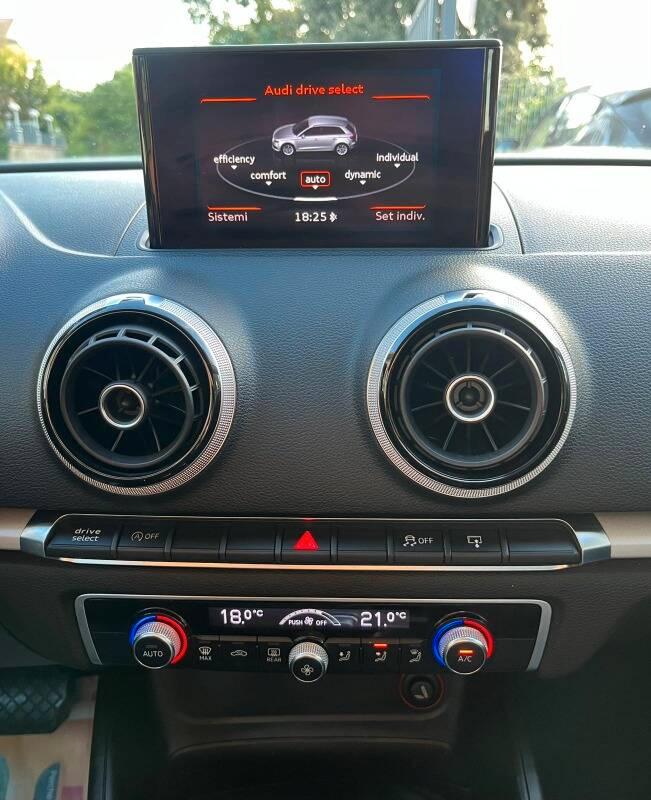 Audi A3 1.6 tdi Business 110cv s-tronic E6