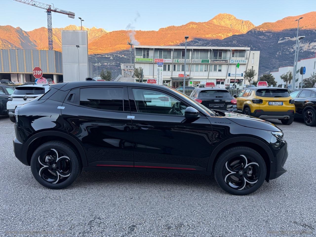 ALFA ROMEO Junior 1.2 145 CV Hybrid eDCT6 Speciale TECNO PACK