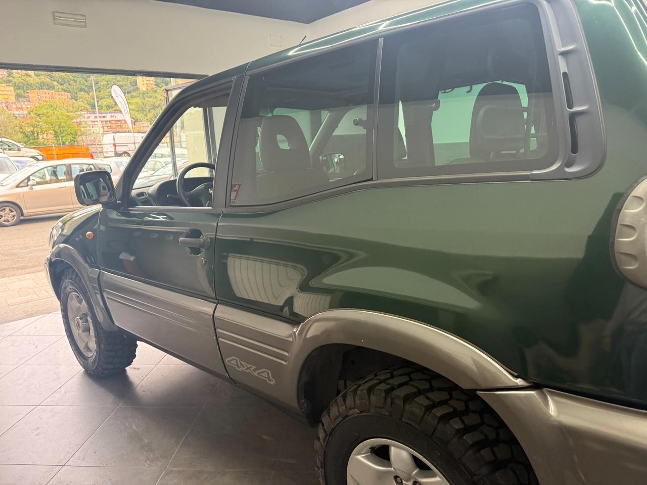 Nissan Terrano 3.0 DiT 3 porte Adventure GANCIO TRAINO