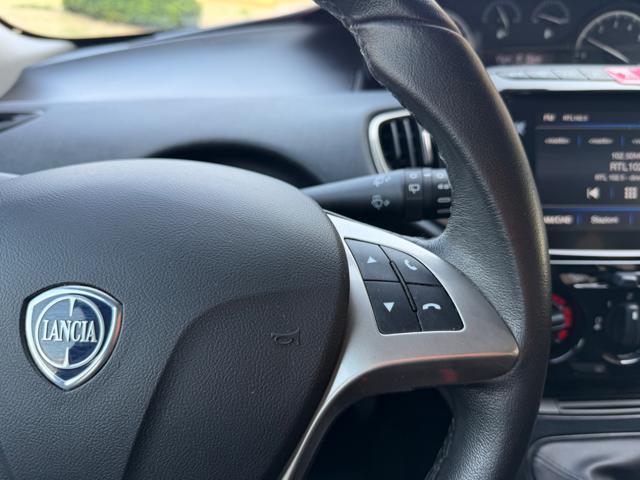 LANCIA Ypsilon GOLD+NAVI CARPLAY+SENSORI+LED