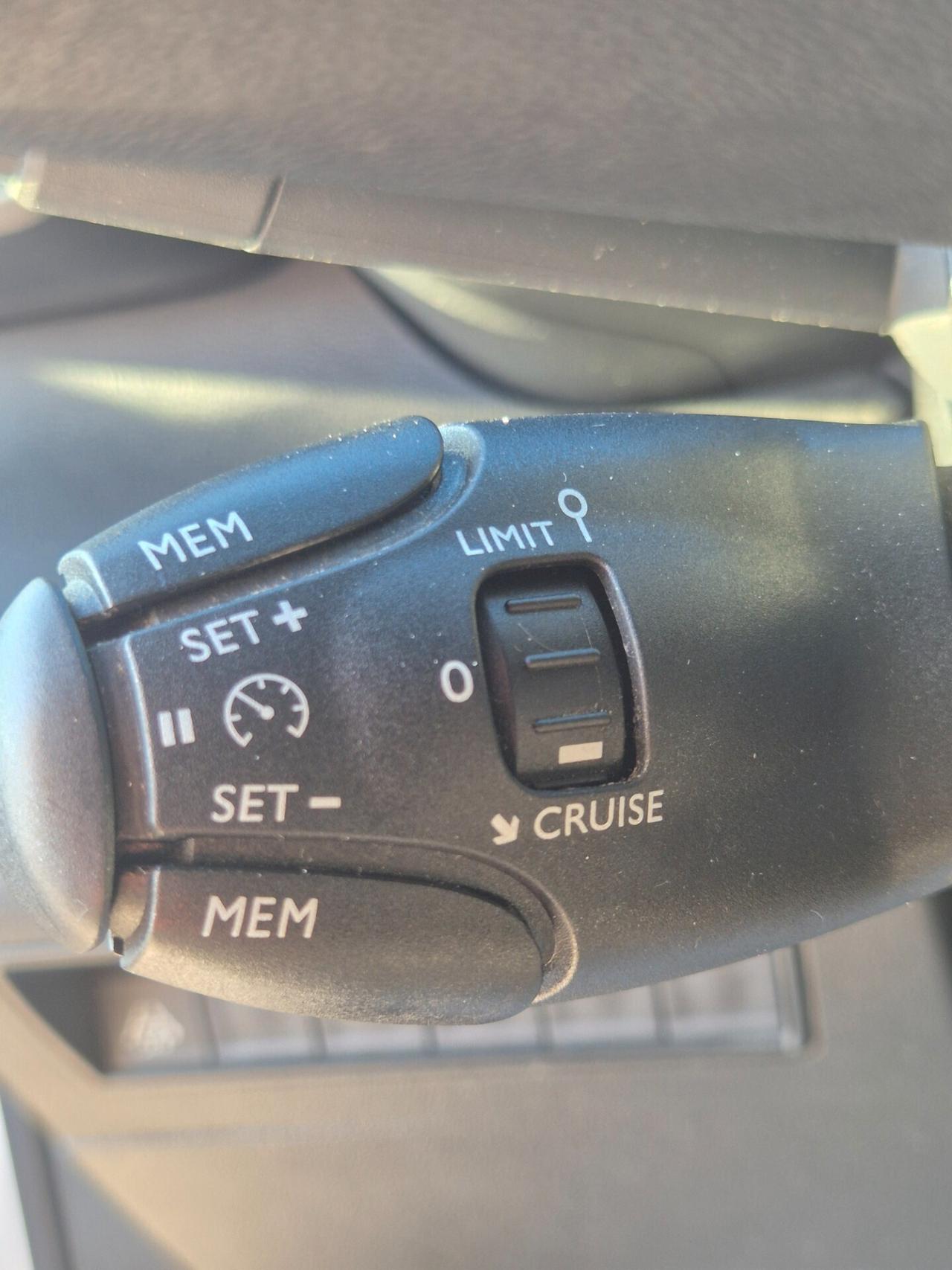 Citroen Berlingo BlueHDi 100 XL Shine (IVA INCLUSA)