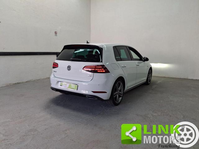 VOLKSWAGEN Golf 1.5 TSI ACT DSG 5p. R-Line GARANZIA INCLUSA