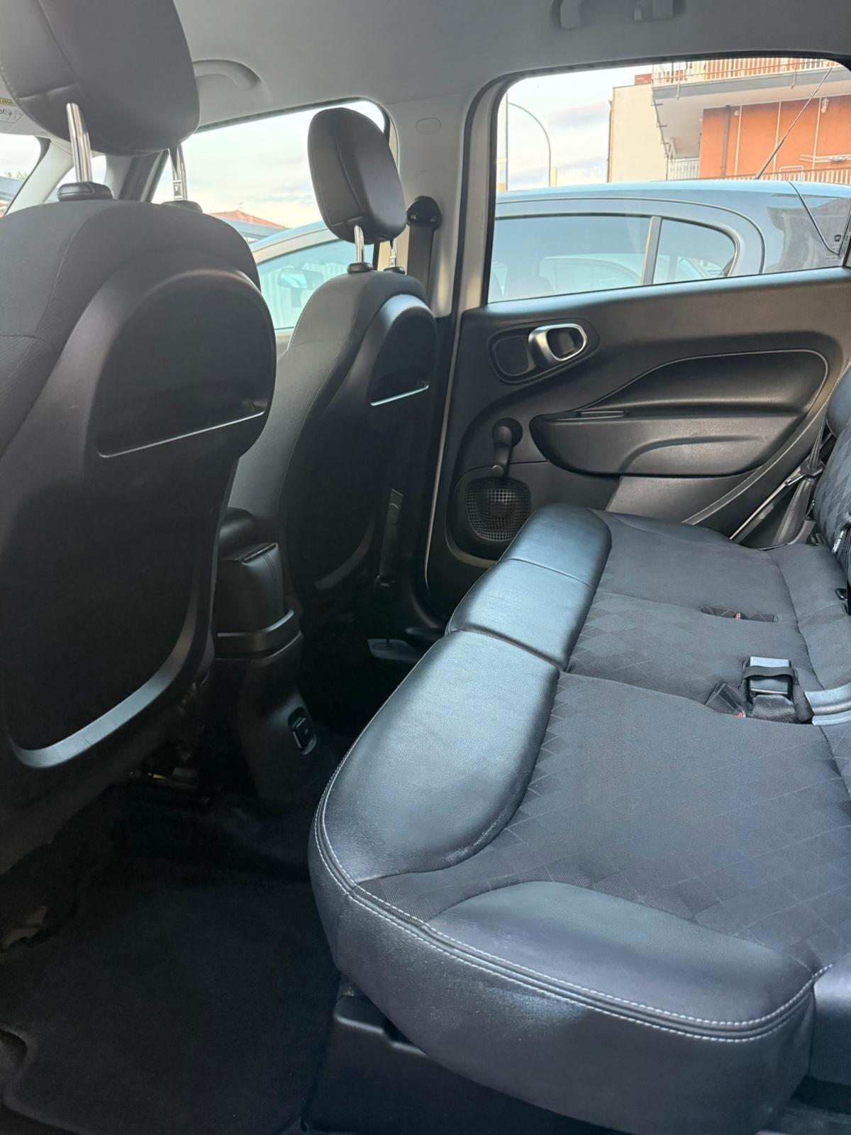 Fiat 500L 1.6 Multijet 120 CV Mirror