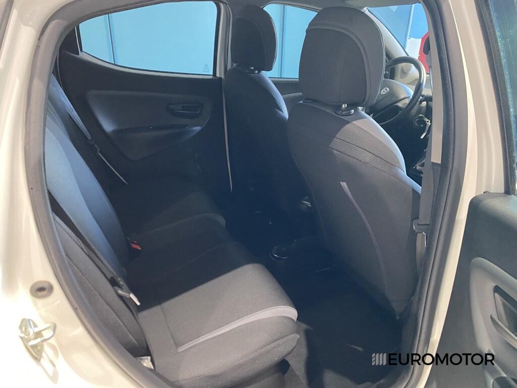 Lancia Ypsilon 5 Porte 1.2 Silver