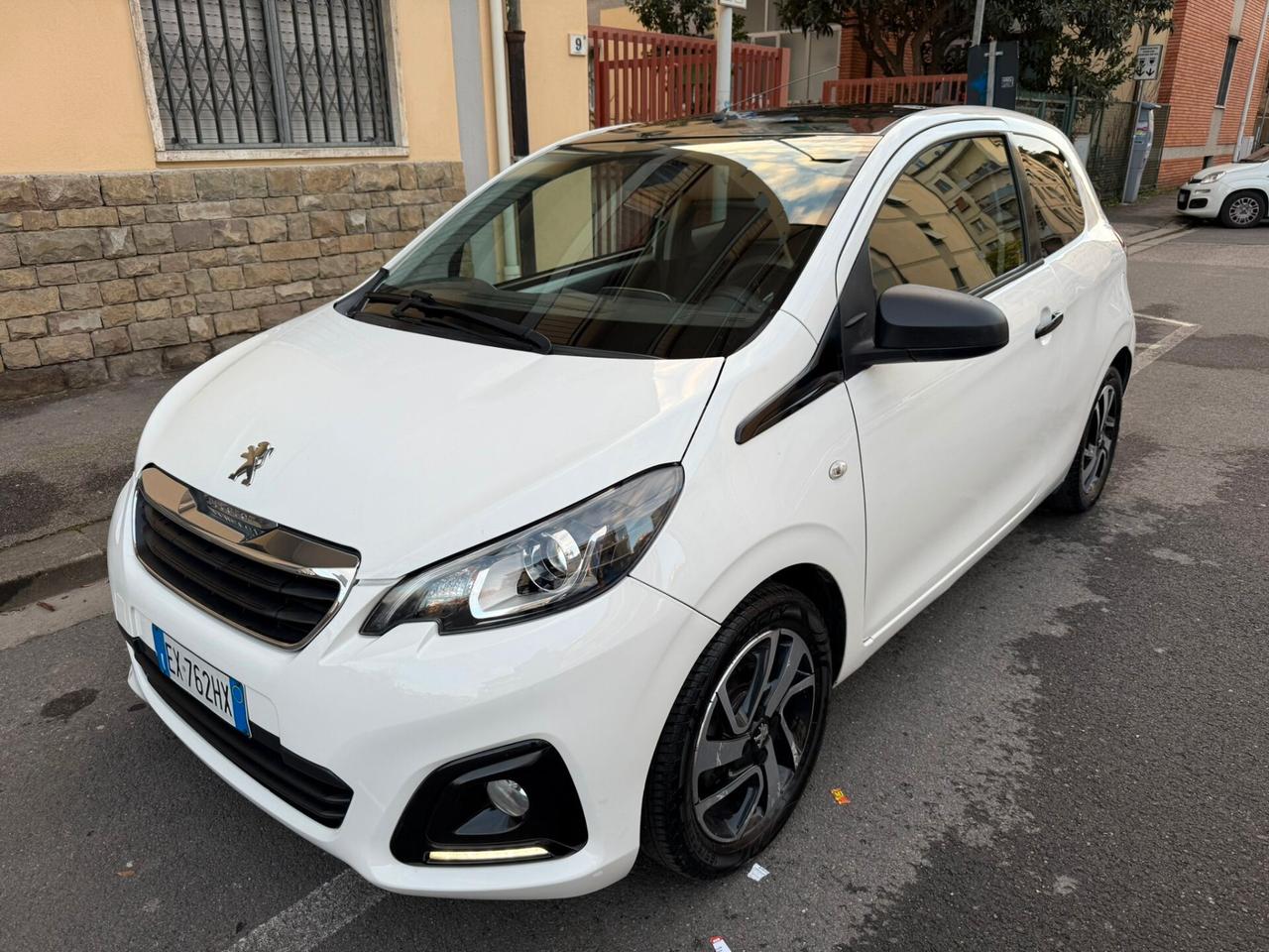 Peugeot 108 VTi 68 3 porte Allure