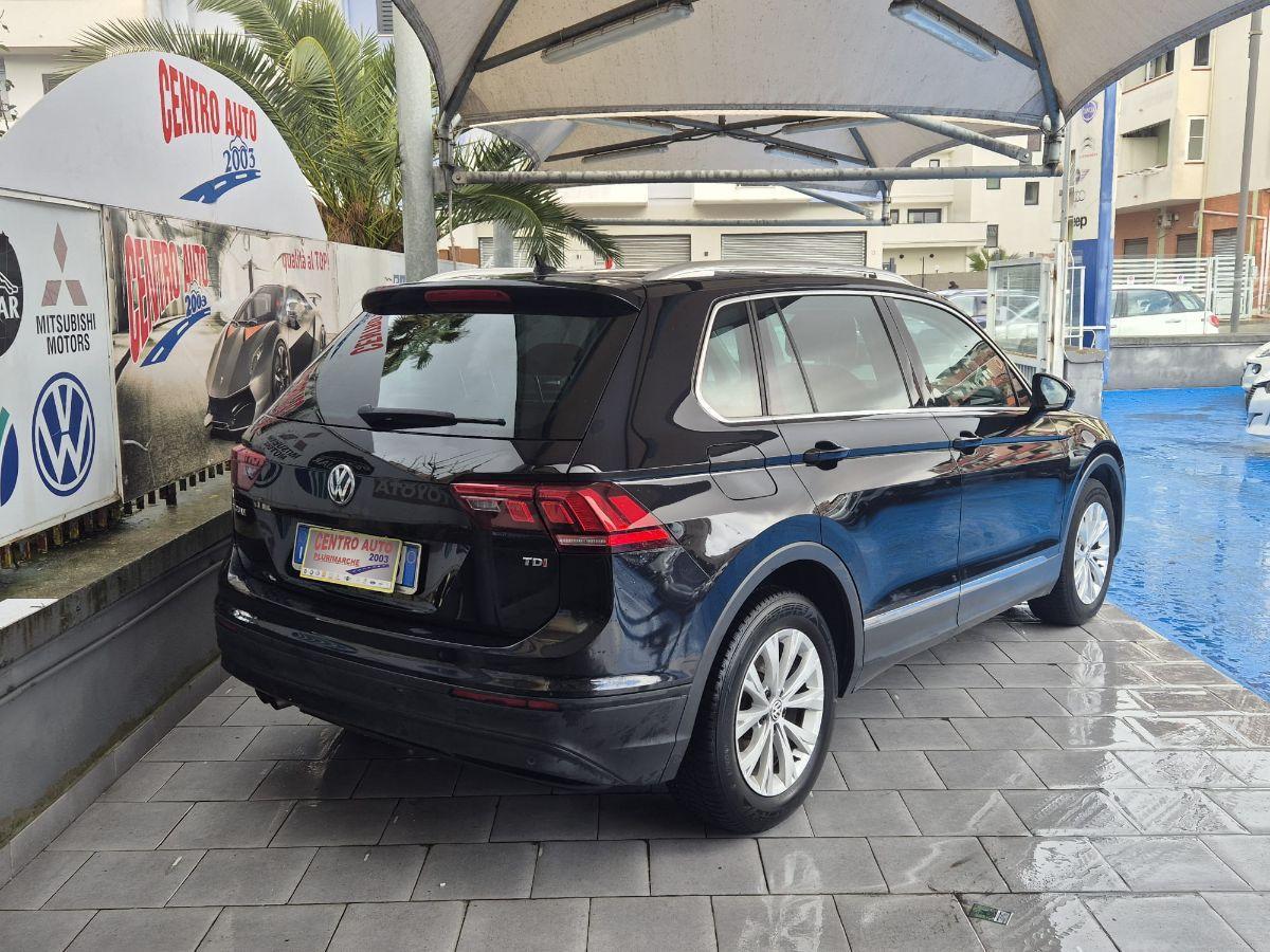 VOLKSWAGEN - Tiguan - 1.6 TDI Business BMT