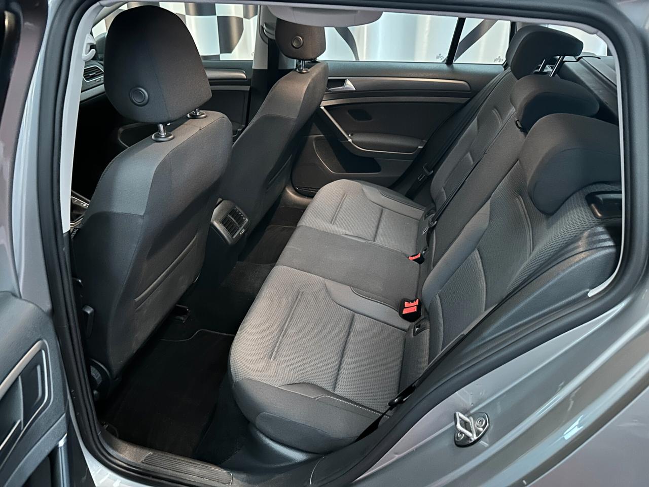 Volkswagen Golf 7.5 Variant 1.5 TSI 130 CV EVO Business BlueMotion