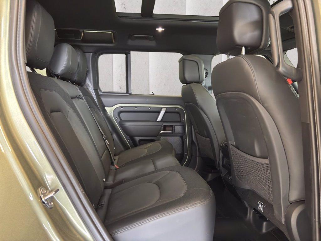 LAND ROVER Defender (2019) LAND ROVER 110 3.0D I6 250 CV AWD Auto X-Dynamic HSE del 2024