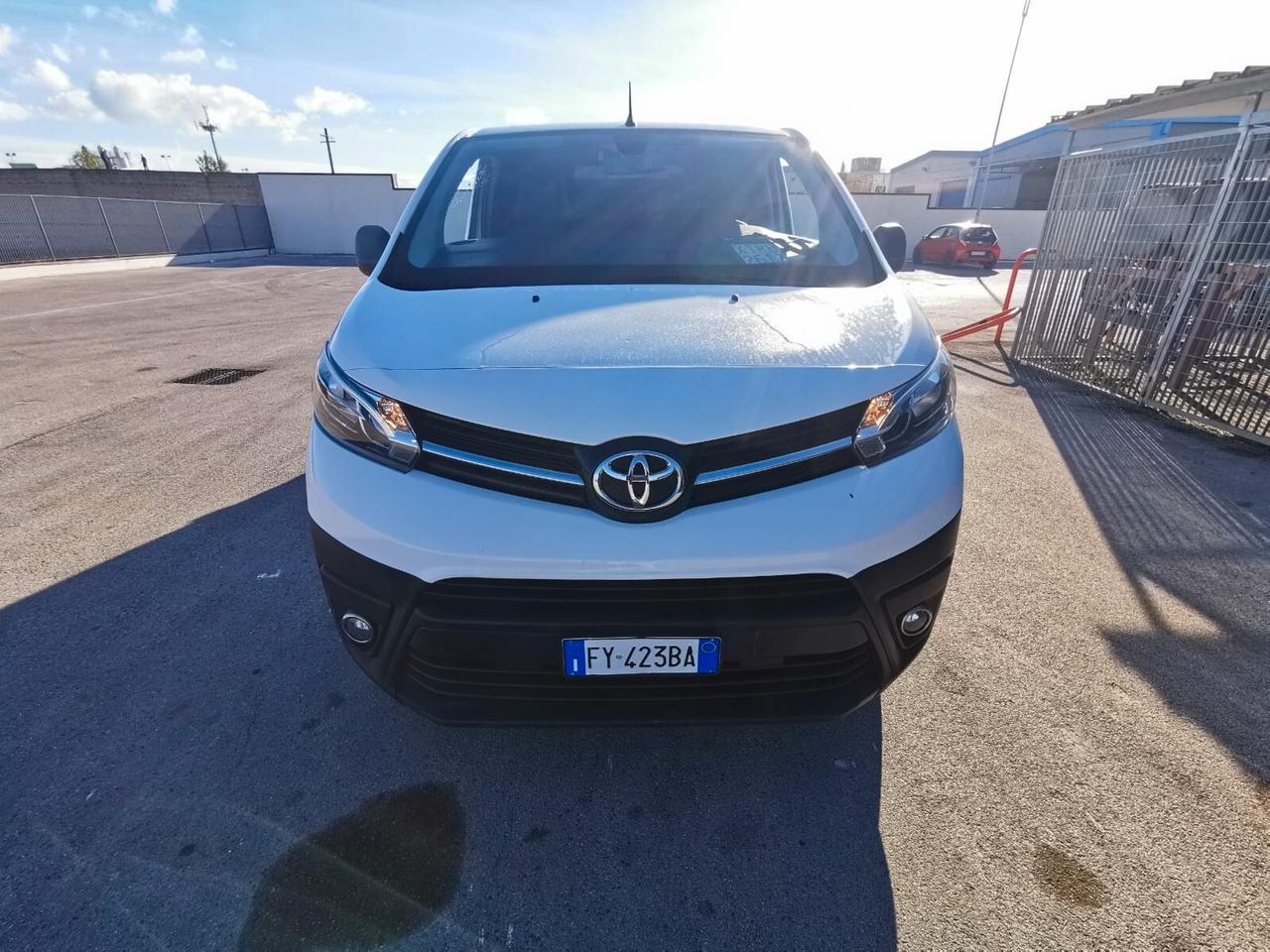 Toyota Proace 1.5D 120CV PL-TN Furg. 5p. 10q Comfort
