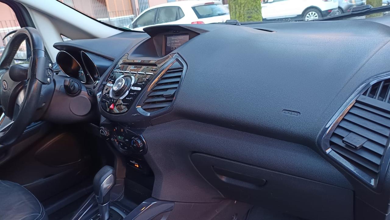 Ford EcoSport 1.5 110 CV Powershift Titanium