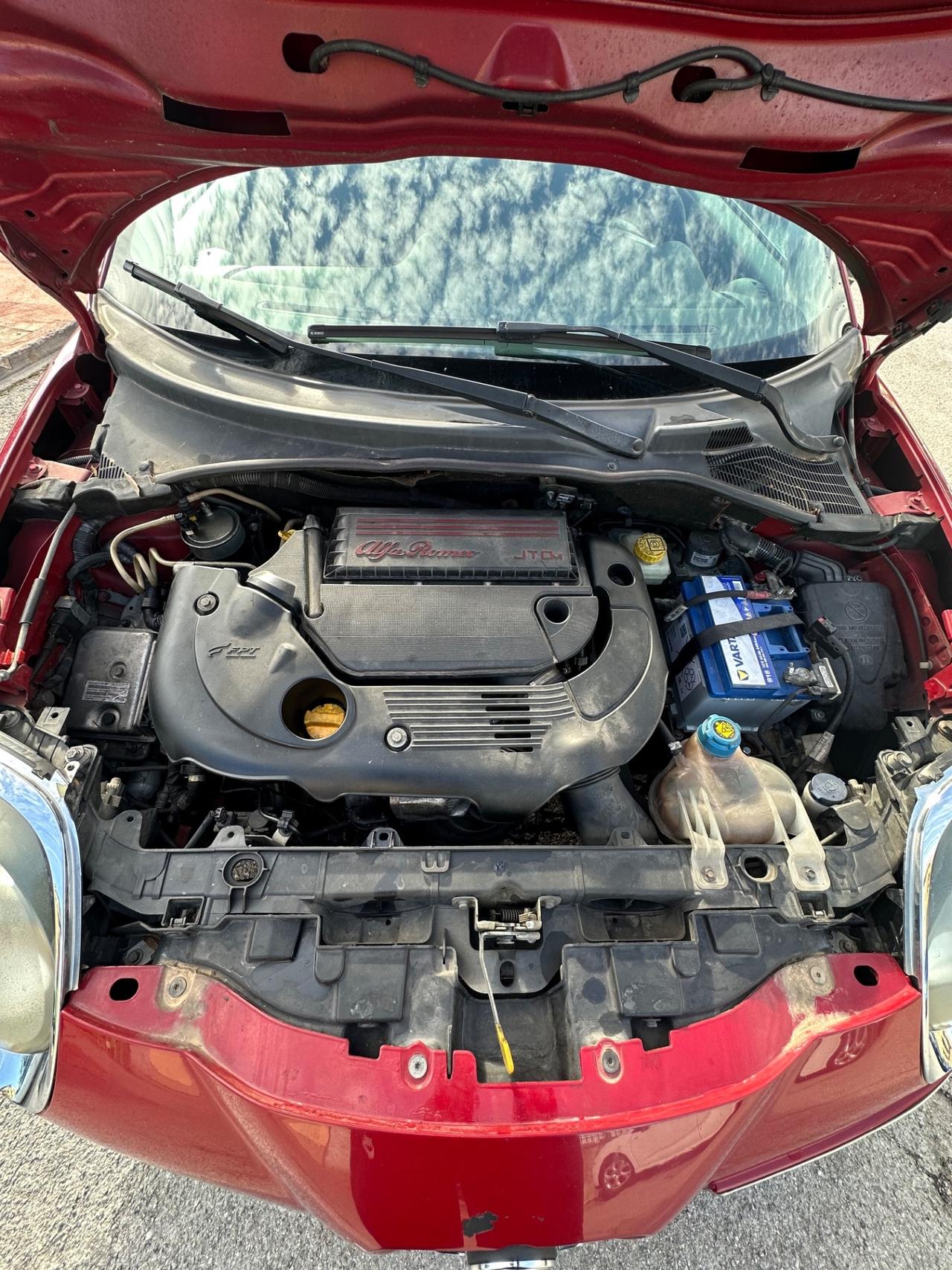 Alfa Romeo MiTo 1.3 JTDm-2 95 CV S&S Distinctive Sport Pack