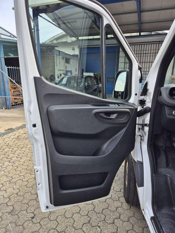 Mercedes-Benz Sprinter Sprinter F32/33 311 CDI FWD TN Furgone