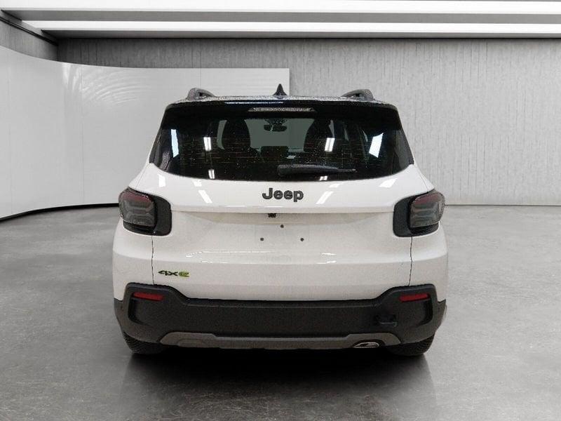 Jeep Avenger 1.2 turbo e-hybrid mhev Upland 4xe 145cv edct6