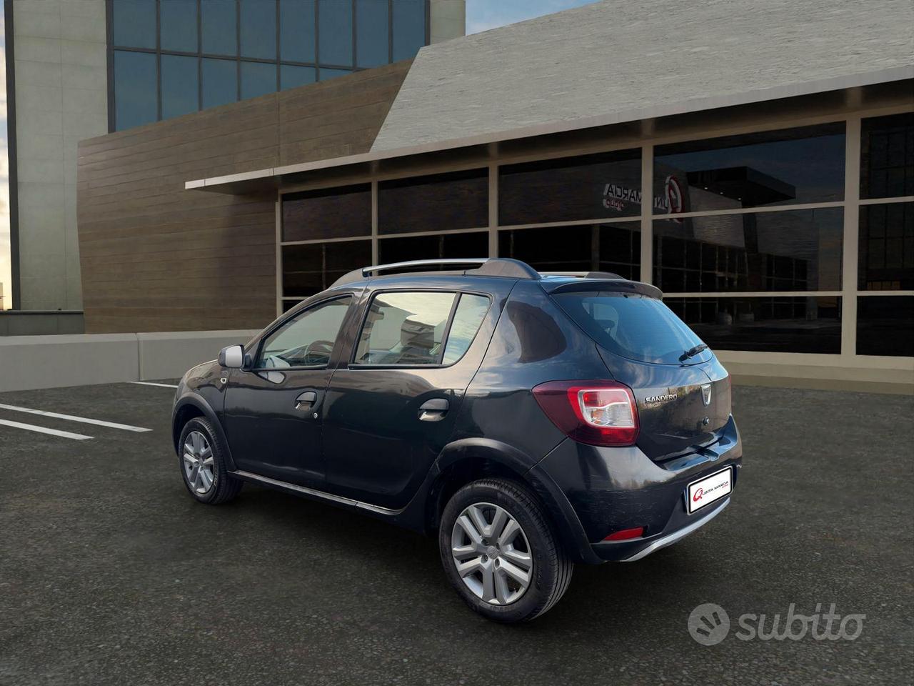 Dacia Sandero STEPWAY 0.9 TCe 90 cv LAUREATE GPL