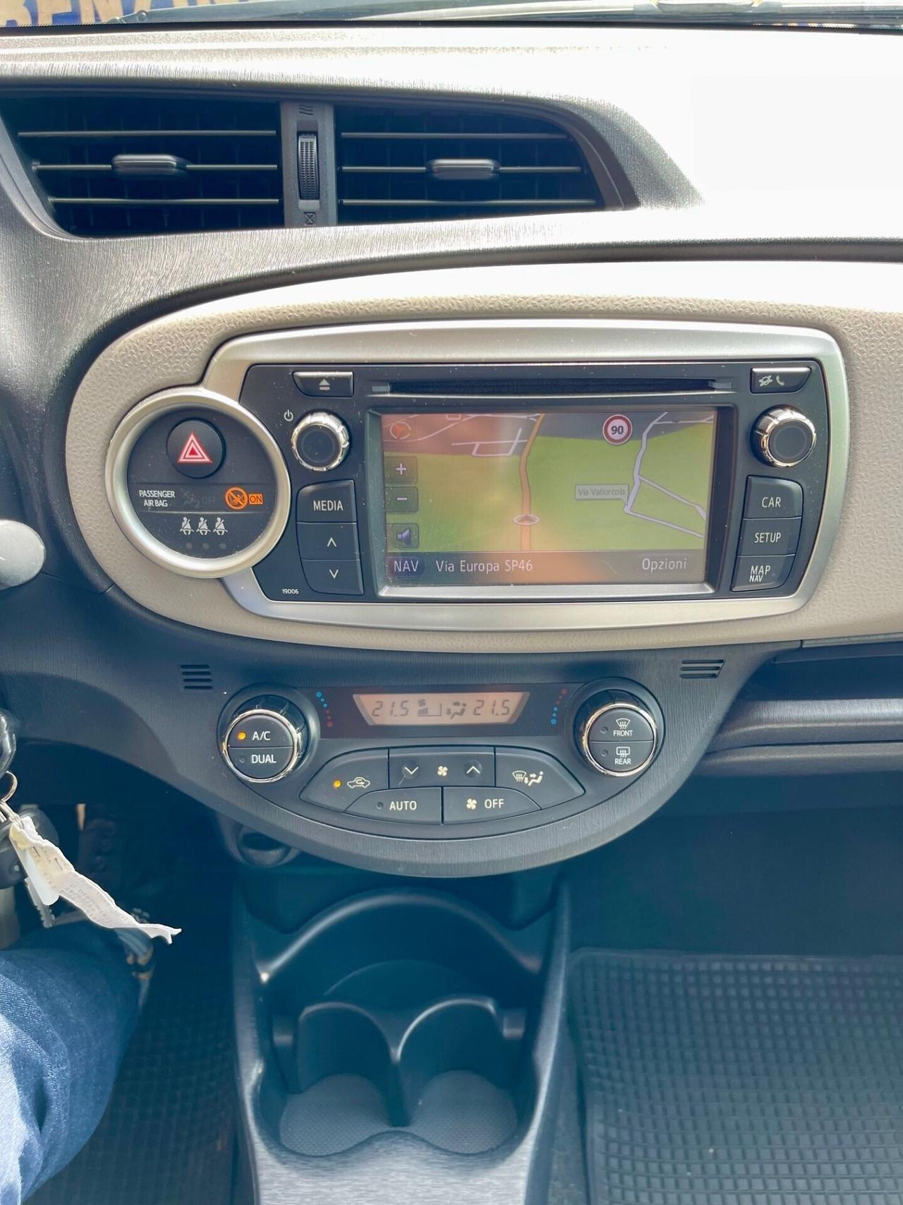 Toyota Yaris 1.0 51kw Lounge OK NEOPATENTATI UNIPR