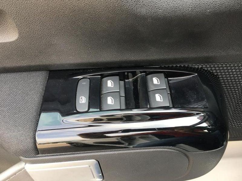 Citroën C3 PureTech 83 S&S Shine ACCESSORIATA * PARI AL NUOVO