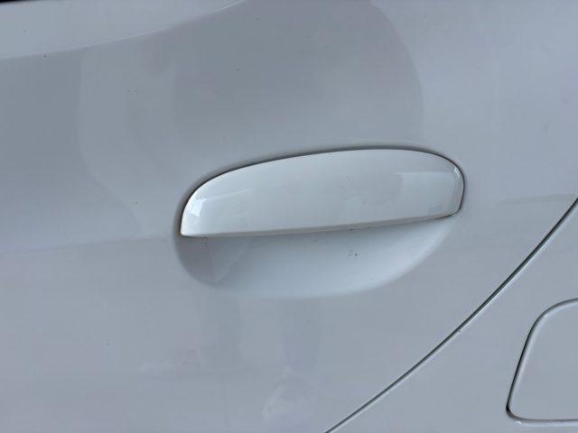 HYUNDAI i10 1.1 12V EURO 5 BENZ OK NEOP POCHISSIMI CHILOMETRI