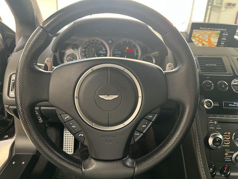 Aston Martin V8 Vantage Vantage Coupe 4.7 V8 sportshift